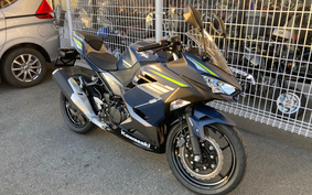 KAWASAKI NINJA 2022 EX400G