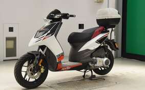 APRILIA SR125 MOTARD M703