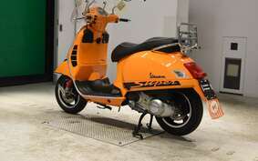 VESPA GTS300 IE 2013 M452