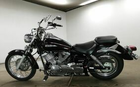 YAMAHA DRAGSTAR 250 VG02J