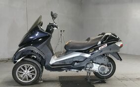 PIAGGIO MP3 250 RL ZAPM4720