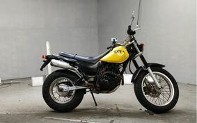 YAMAHA TW225 DG09J