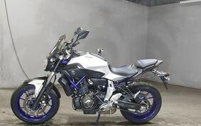 YAMAHA MT-07 2015 RM07J