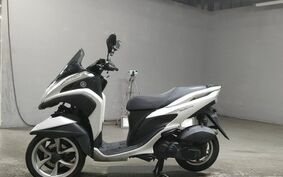 YAMAHA TRICITY 125 SE82J