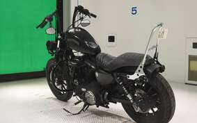 HARLEY XL883N 2013