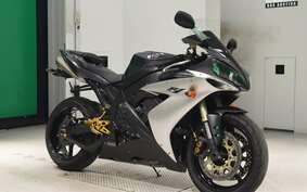 YAMAHA YZF-R1 2004 RN12