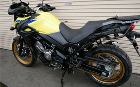 SUZUKI DL650 ( V-Strom 650 ) ABS 2021 C733A