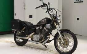 YAMAHA VIRAGO 250 3DM