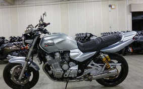 YAMAHA XJR1300 2000 RP03J