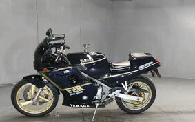 YAMAHA FZR250 2KR