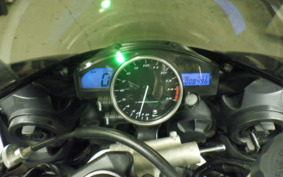 YAMAHA YZF-R1 2005 RN13