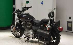 HARLEY XL883LI 2011