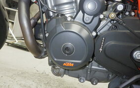 KTM 890 DUKE R 2020 TU940