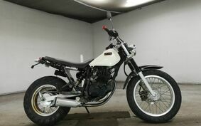 YAMAHA TW225 DG09J