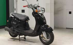 YAMAHA VINO 125 SE24