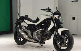 SUZUKI GLADIUS 2013 VK58A