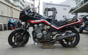 HONDA CBX750F RC17