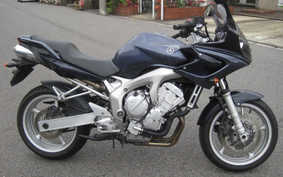 YAMAHA FZS600 FAZER 2004 RJ07