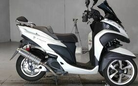 YAMAHA TRICITY 125 SE82J