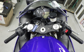 YAMAHA YZF-R1 2016 RN23