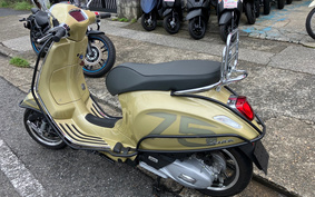 VESPA プリマベーラ125 75th