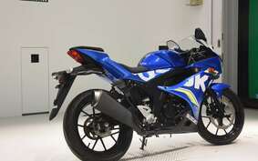 SUZUKI GSX-R150