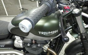 TRIUMPH STREET SCRAMBLER 2019