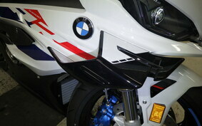 BMW S1000RR M PACKAGE 2024