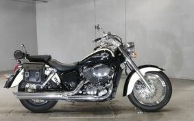 HONDA SHADOW 750 1998 RC44