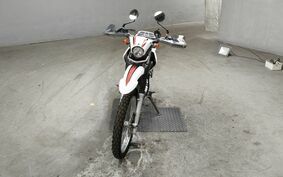 YAMAHA SEROW 250 DG17J