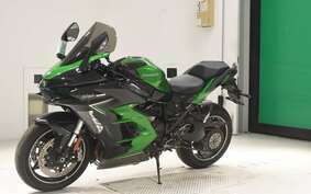 KAWASAKI NINJA H2 SX SE 2022 ZXT02P