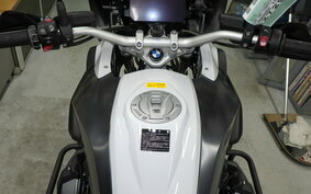 BMW R1250GS 2021 0M01