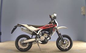 HUSQVARNA SM250R A300