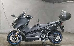 YAMAHA T-MAX 530 DX 2017 SJ15J