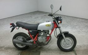 HONDA APE 100 HC07