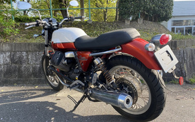 MOTO GUZZI V7 SPECIAL 2015