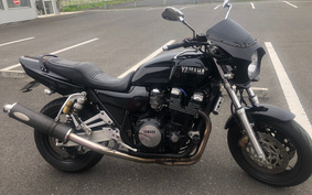 YAMAHA XJR1200 1995 4KG