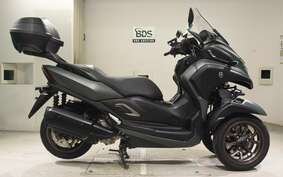 YAMAHA TRICITY 300 2020 SH15J