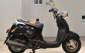 YAMAHA VINO 125 SE24