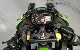 KAWASAKI ZX-25R ZX250E