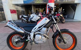 YAMAHA TRICKER DG16J