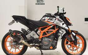 KTM 390 DUKE 2023 JPJ40