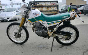 YAMAHA SEROW 225 Cell 1KH