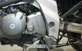 SUZUKI DL650 ( V-Strom 650 ) 2004 VP54A