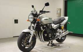 YAMAHA XJR1300 1999 RP021