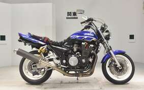 YAMAHA XJR1300 2000 RP03J