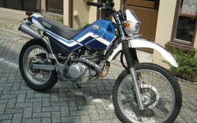 YAMAHA SEROW 225 WE 2004 DG08J