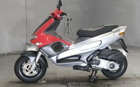 PIAGGIO RUNNER VXR200 ZAPM2400