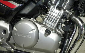 SUZUKI GSR250