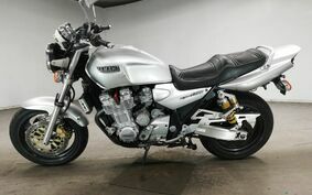 YAMAHA XJR1300 1999 RP01J